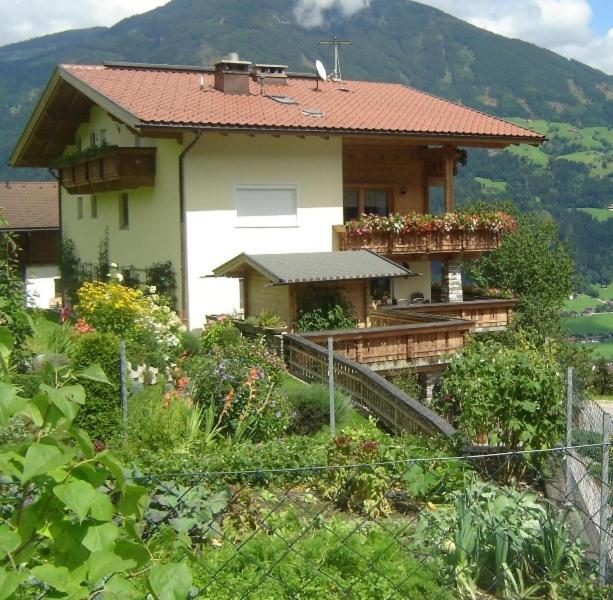 Ferienwohnung Kainer Carina Ried im Zillertal Extérieur photo